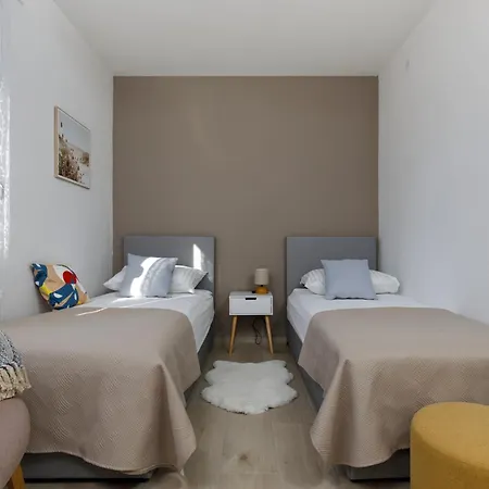 Prázdninový dům New - House Kostella - *